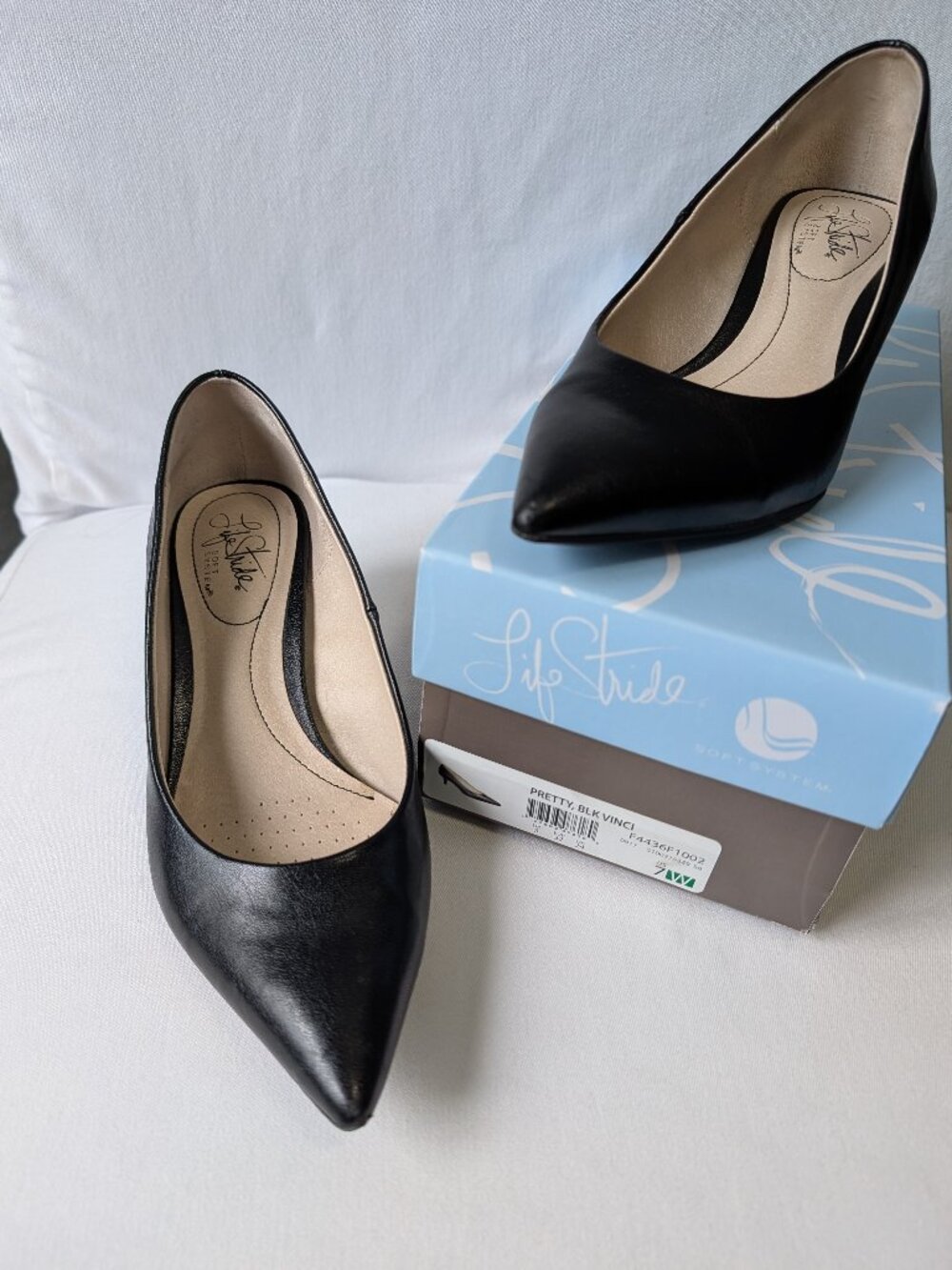 Black Kitten Heel Pumps Sz 7 Wide Life Stride